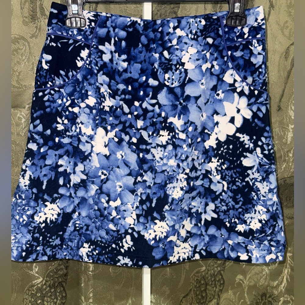 Sport Haley Navy and White Floral Mini Golf  Skirt